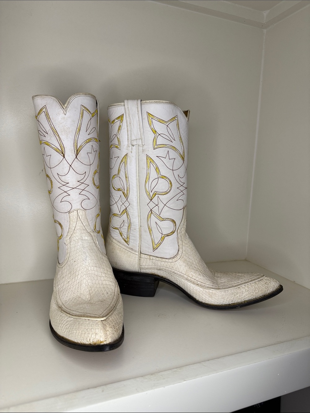 White Embossed Cowboy Boots with Gold Stitching